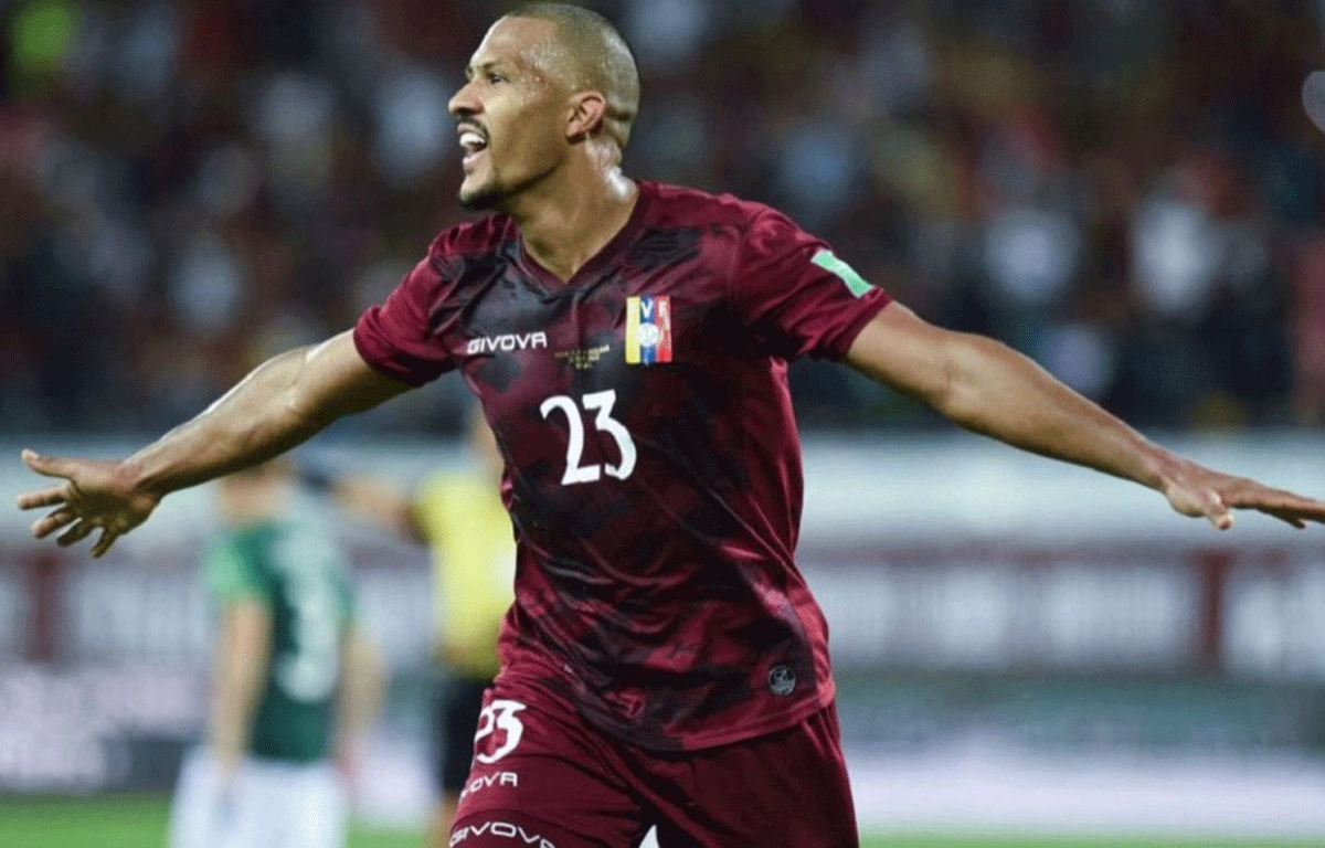 Salomón Rondón se acerca a River.