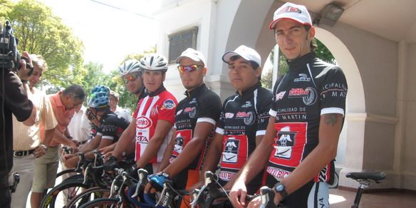 Ciclistas san martín 1 N