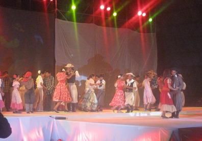 Vendimia santa rosa baile portada