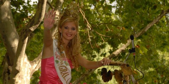 Reina Vendimia - Candela Carrasco