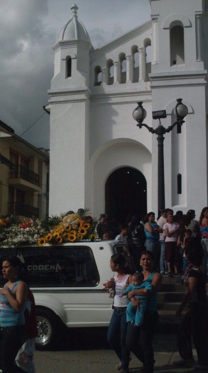 Iglesia velorio