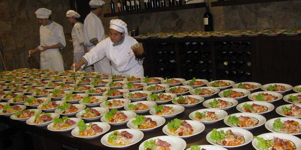 Lurton chefs bodega N