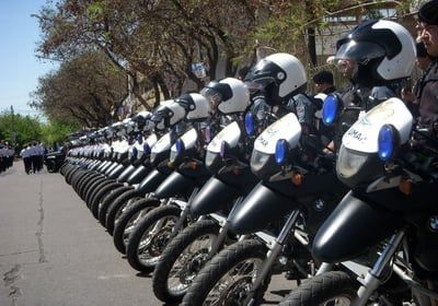 Policias, Godoy Cruz- portada