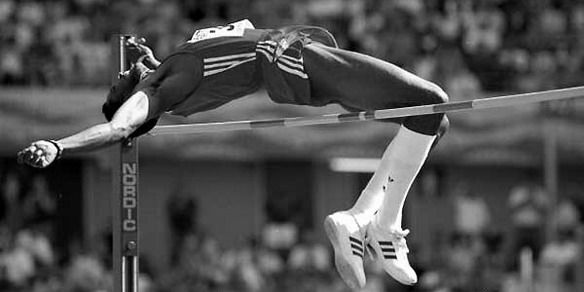 Efemérides - Javier Sotomayor