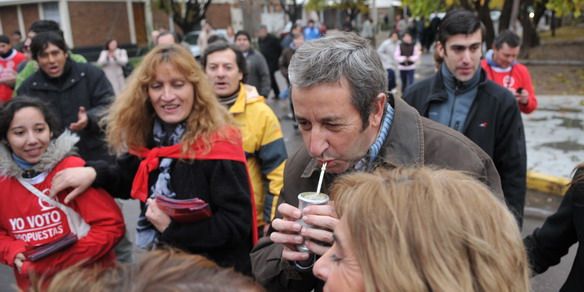 Cobos en campaña - NOTA2