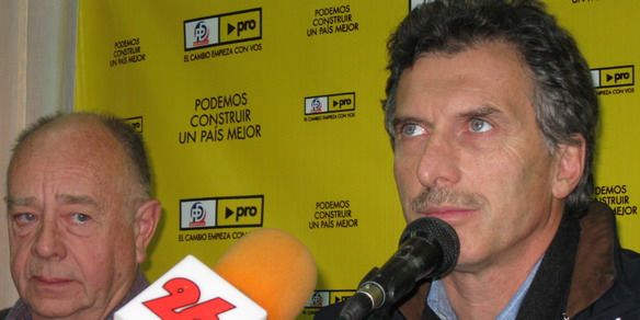 Macri Aguinaga N
