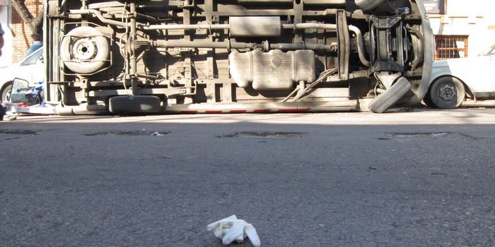 Guante ambulancia volcada N