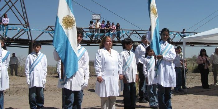 Abanderados escuelas albergue colonia san jorge N