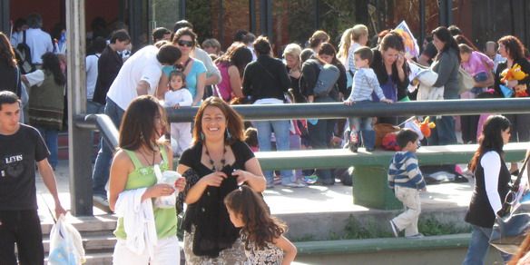 El beso, la risa y la llamada - backyardigans N