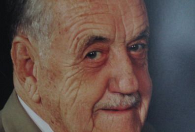 Angel Bustelo portada