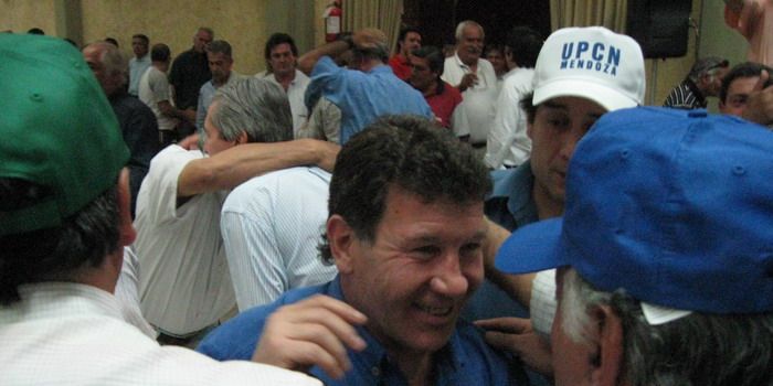 Luis márquez celebra N