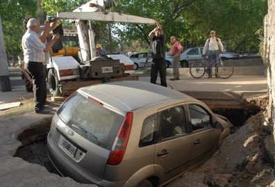 Auto enterrado - PORTADA1