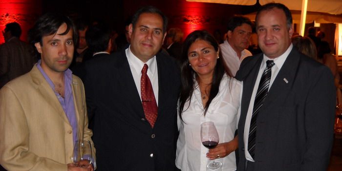 DSCN0042.jpg INT