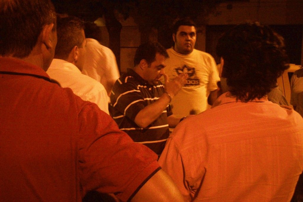 Taxistas manifestacion casa ministro ARanda 1