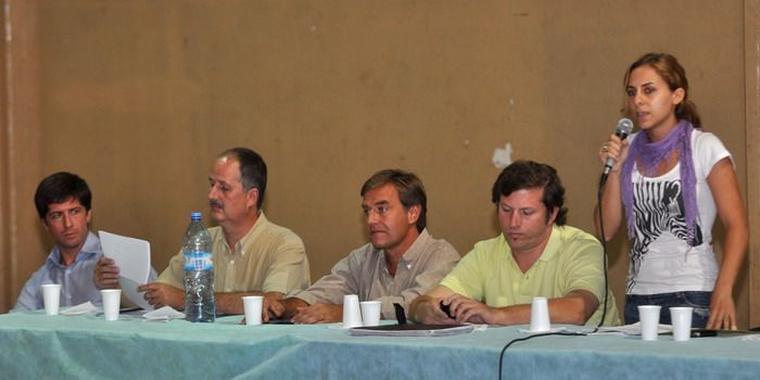 Debate candidatos a consejal - NOTA