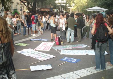 Manifestacion en Legislatura apoyo a la Presidenta INTERIOR