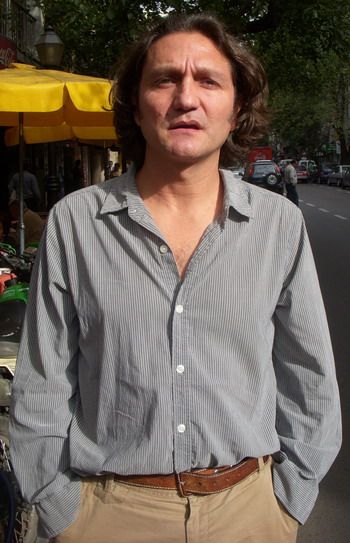 Luis Paiz Bekker interior