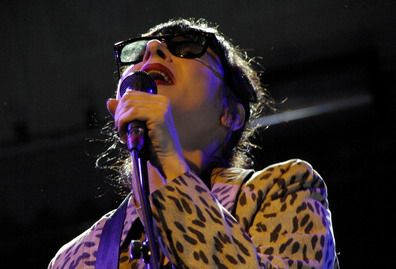 Misia cantando portada