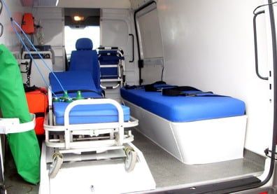 Hospital Carrillo - ambulancia interior - PORTADA