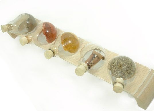 Light-bulb-spice-rack
