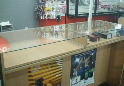 Local claro boqueteros centro P interior