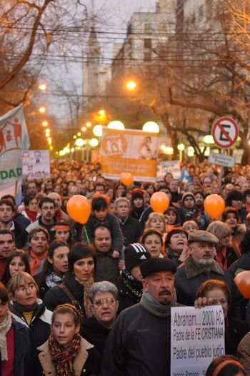 Marcha en contra Matrimonio GAY - INTERIOR