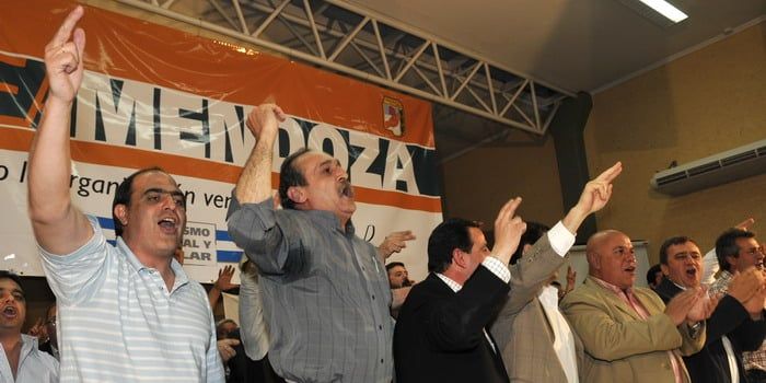 Linea Mendoza PJ - NOTA6