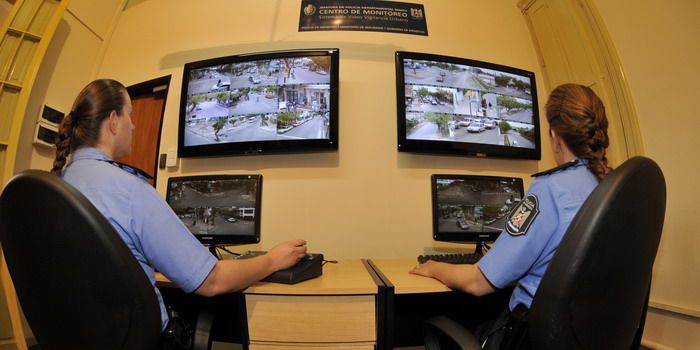 Cámaras-seguridad-monitoreo-policía-NOTA