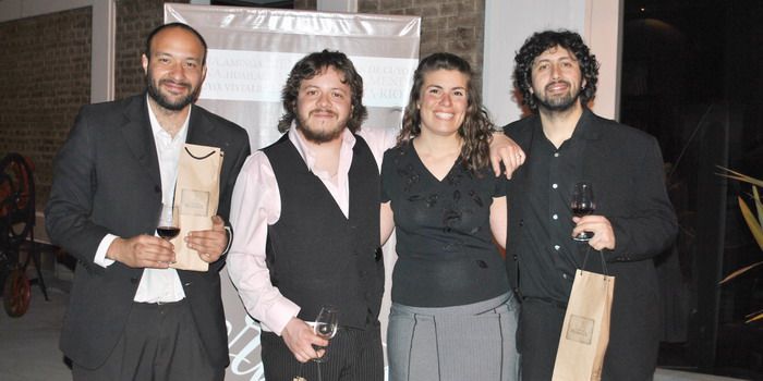 Sin Fueye junto a Julieta Muñoz.jpg 1