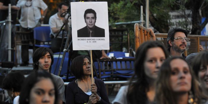 Vigilia - Sentencia Represores - Casa de Gobierno - NOTA 8