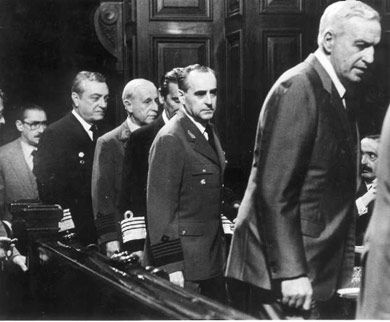 22,4,85_comienza_juicio_Juntas_Militares