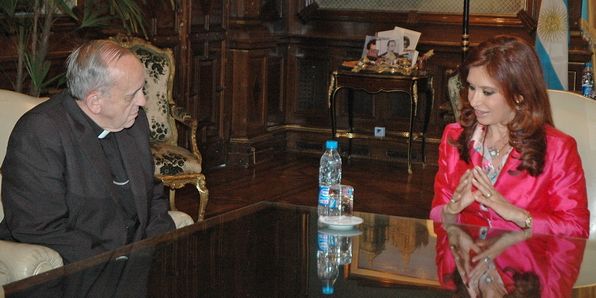 Cristina y bergoglio nota