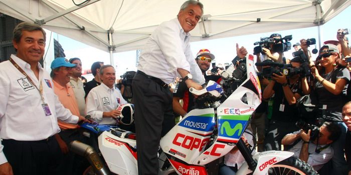 Piñera moto