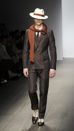 AP%20moda%20masculina%20salvatore%20ferragamo%2022062009