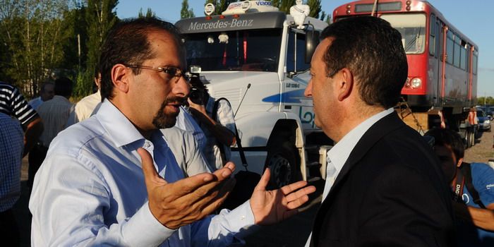 Metrotranvía llegan vagones - Nota6