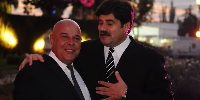 Abraham - Abed abrazados - NOTA