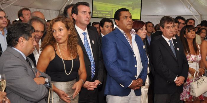 Agasajo Vendimia - Dante Robino - NOTA14