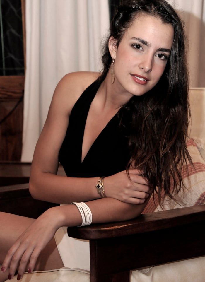 Celina Tapia 700x900 3