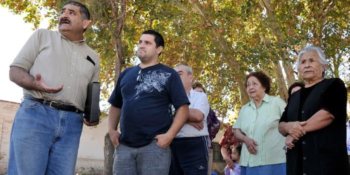 Vecinos protesta por cloacas 1