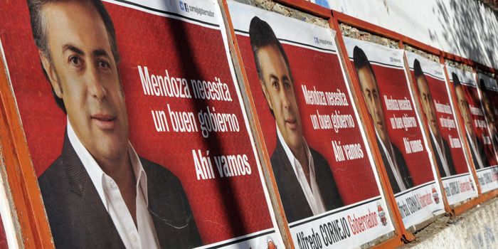 Cornejo carteles propaganda 2
