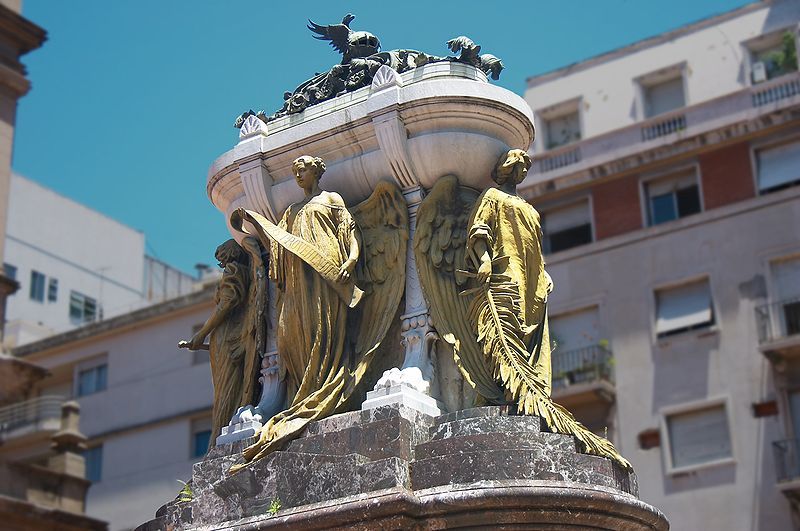 Mausoleo_de_Manuel_Belgrano_-