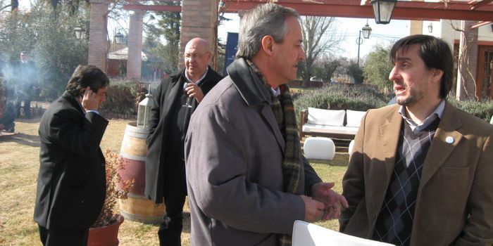 Mercau villanueva lanzarini esi