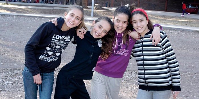 Sol, Camila, Higinia y Macarena