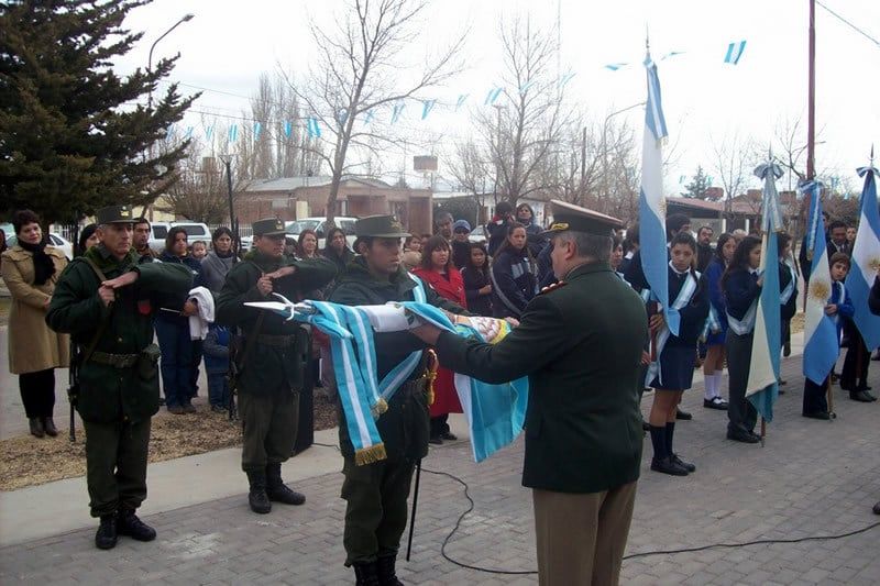 Dia-de-la-Bandera-malargue-2