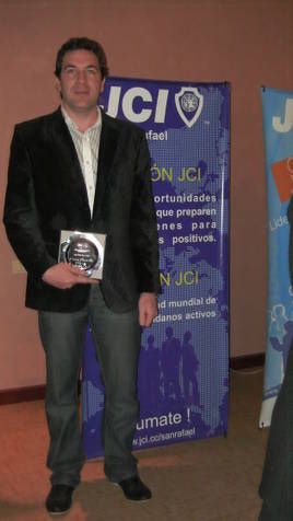 Mauricio sat JCI 1.jpg 2