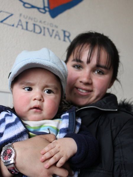 Fundación Zaldivar vertical