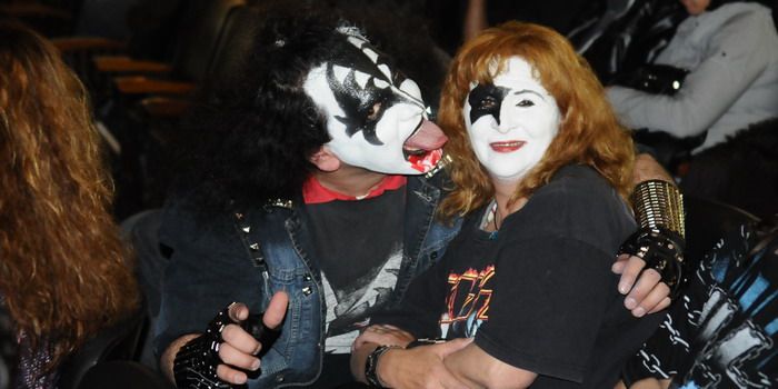 Kiss My Ass en teatro Plaza - Nota4