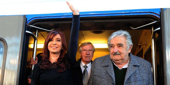 Cristina Fernández José Pepe Mujica.jpg N