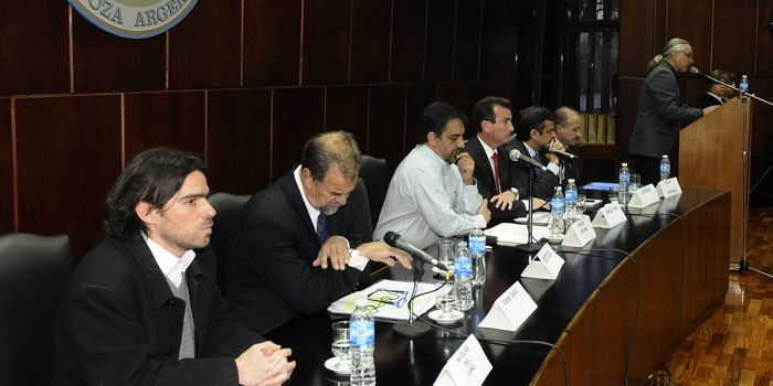 Debate candidatos a gobernador en la UNC - Nota14