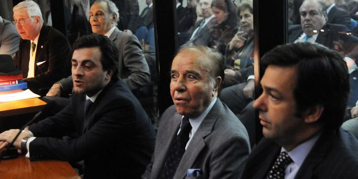 Carlos Menem tribunales comodoro py.jpg N